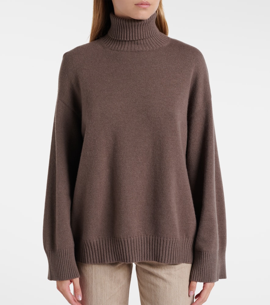 Brunello Cucinelli Cashmere Turtleneck Sweater In Brown