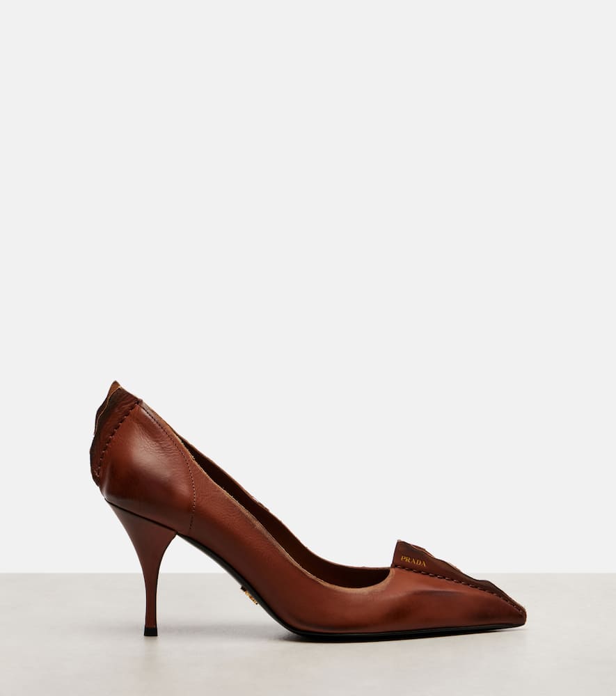 Prada Leather Pumps In Brown