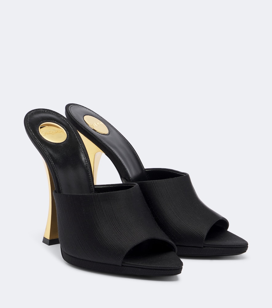 Mules Leon aus Satin