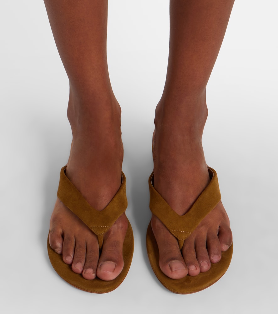 Le Monde Béryl Suede Thong Sandals