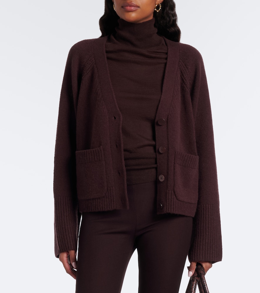Yara Cashmere Turtleneck Jumper