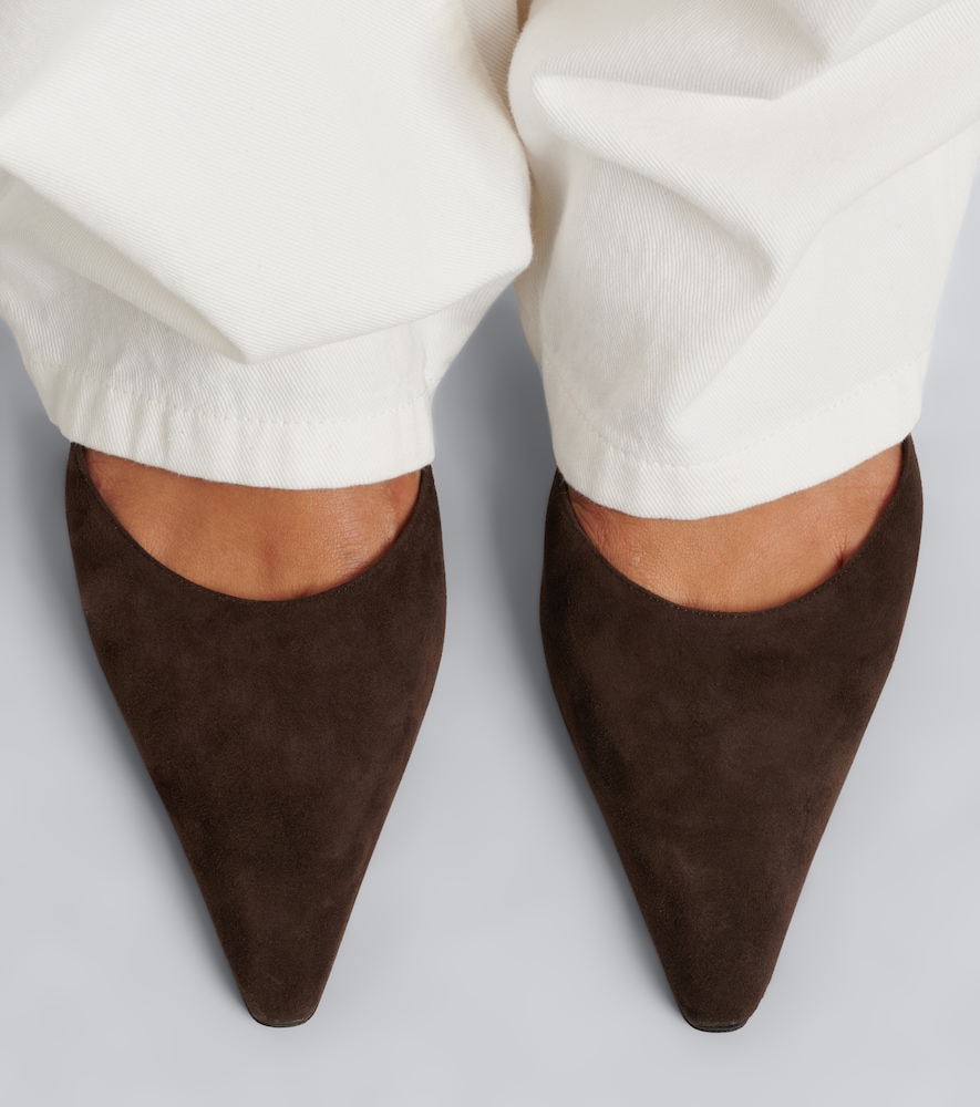 Inez Slingback