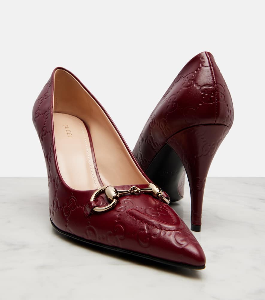 Gucci Erin Gg Horsebit 85 Leather Pumps In Burgundy