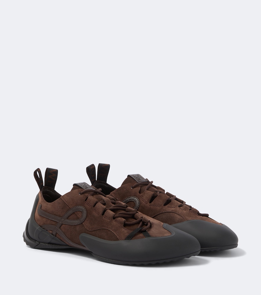 Sneakers Grip Anagram in suede