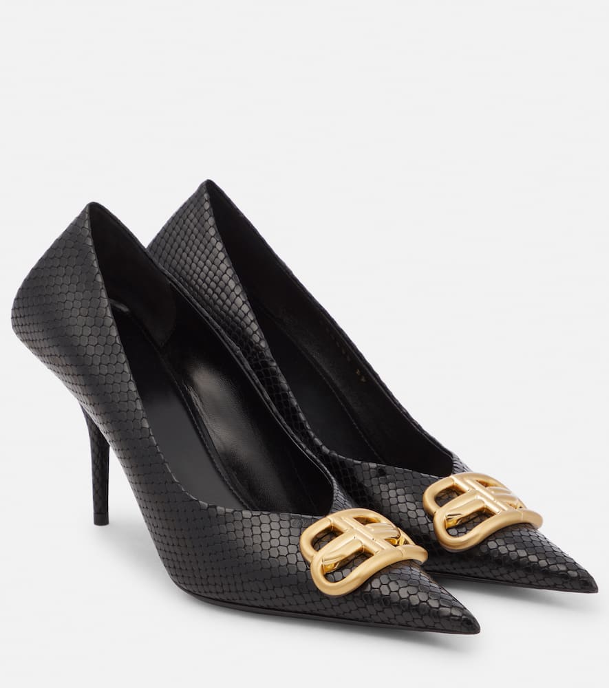 Balenciaga 80mm Square Knife Bb Crocodile-effect Pointed Pumps In Black/gold