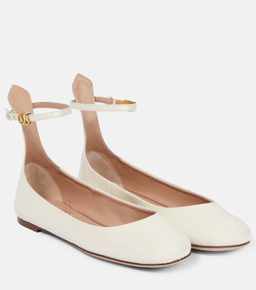 Valentino Tan-go Patent Ankle-strap Ballerina Flats In White