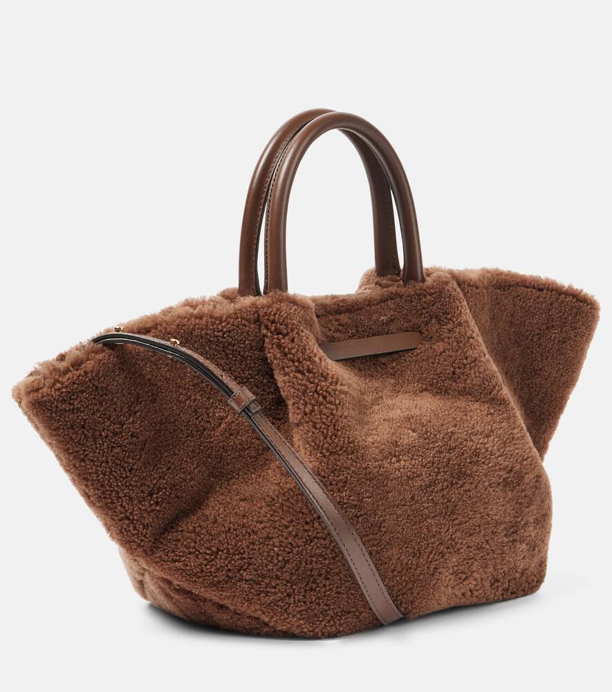 Demellier New York Medium Shearling Tote Bag In Brown