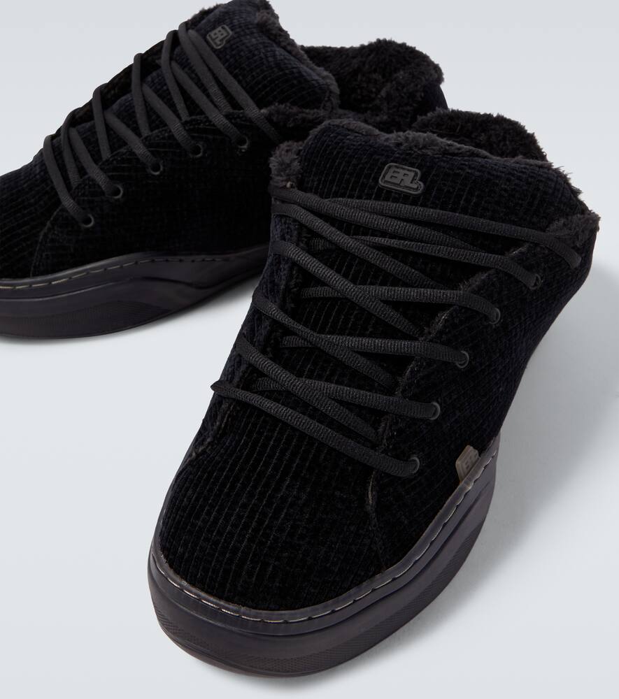 Erl Suede Vamp Sneakers In Black