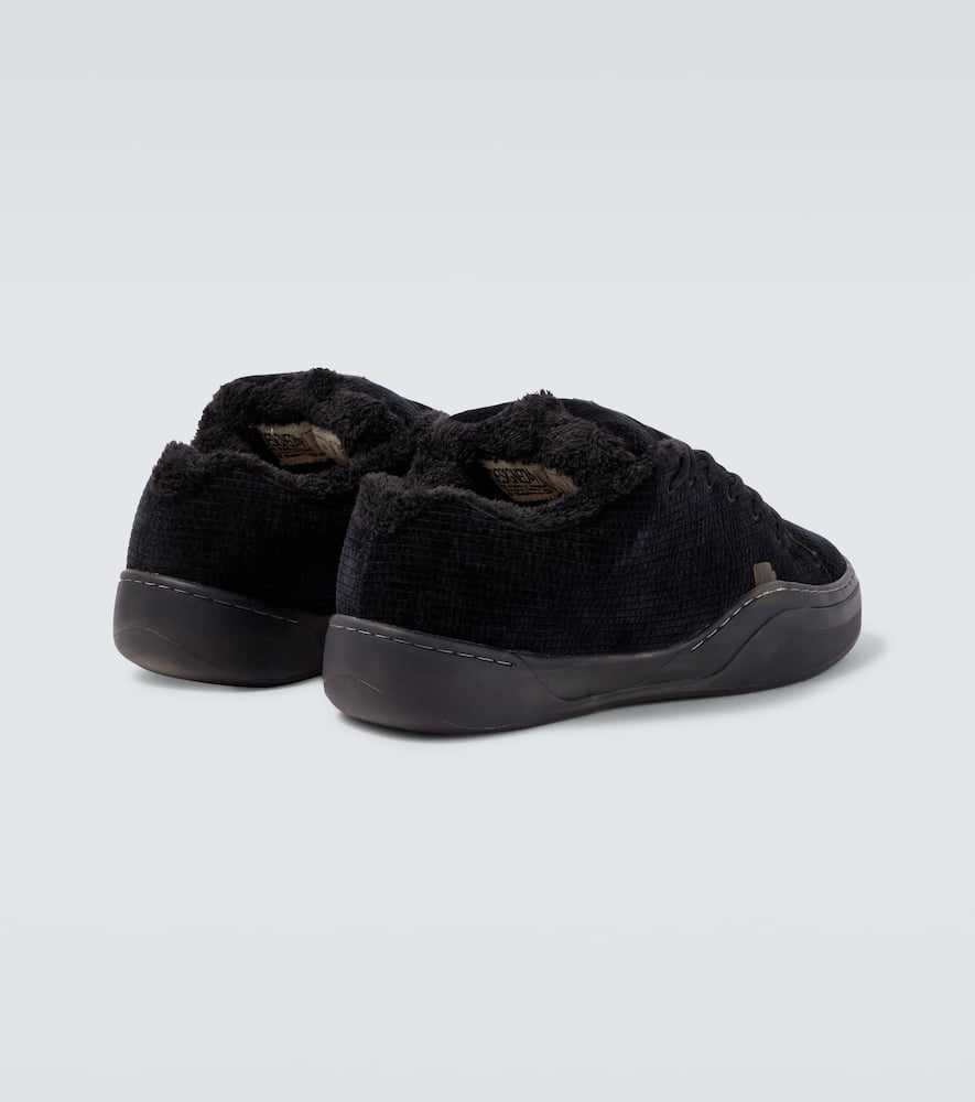 Erl Suede Vamp Sneakers In Black