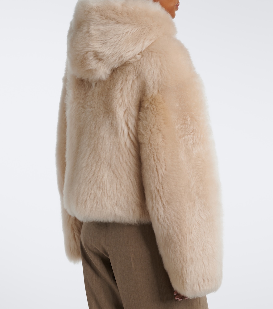 Arma Bianca Reversible Shearling Jacket In White