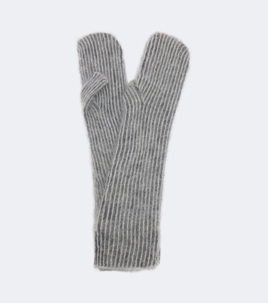 Moffole in maglia di misto mohair e lana