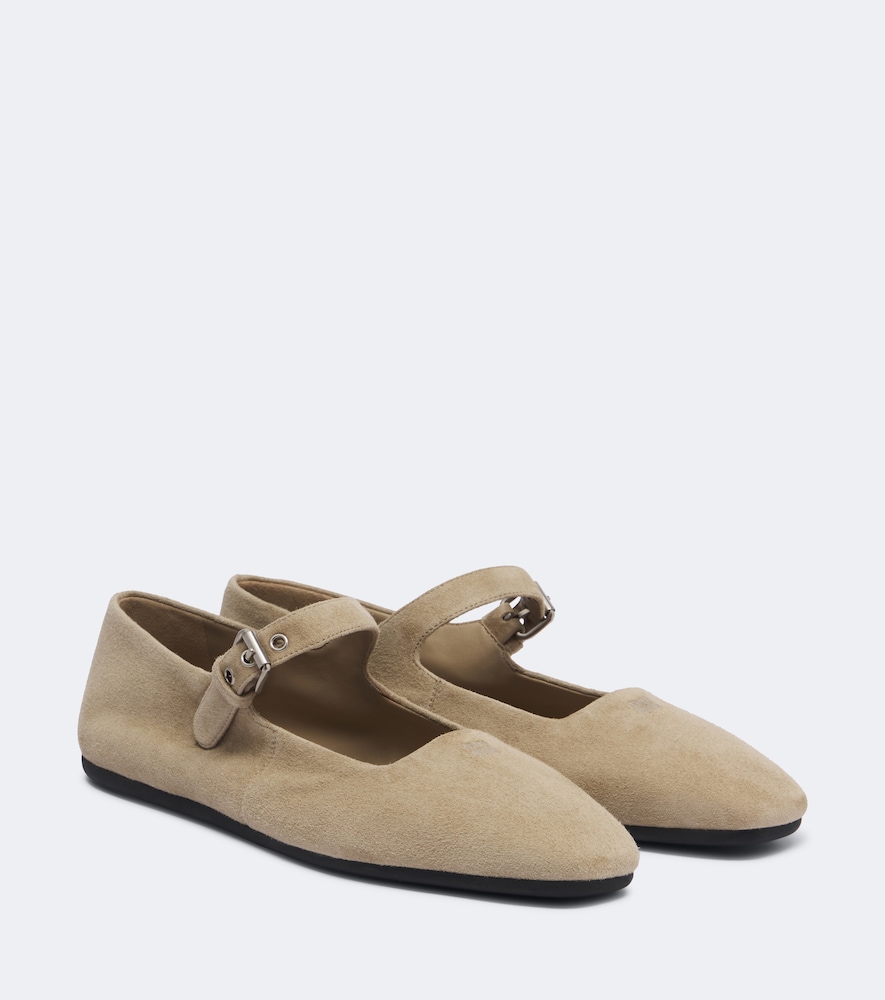 Miu Miu Ballerines Mary Jane en daim 850 €