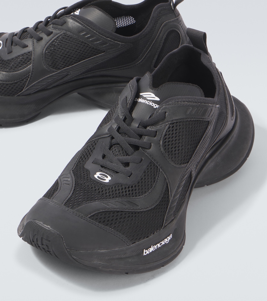 Circuit Sneakers