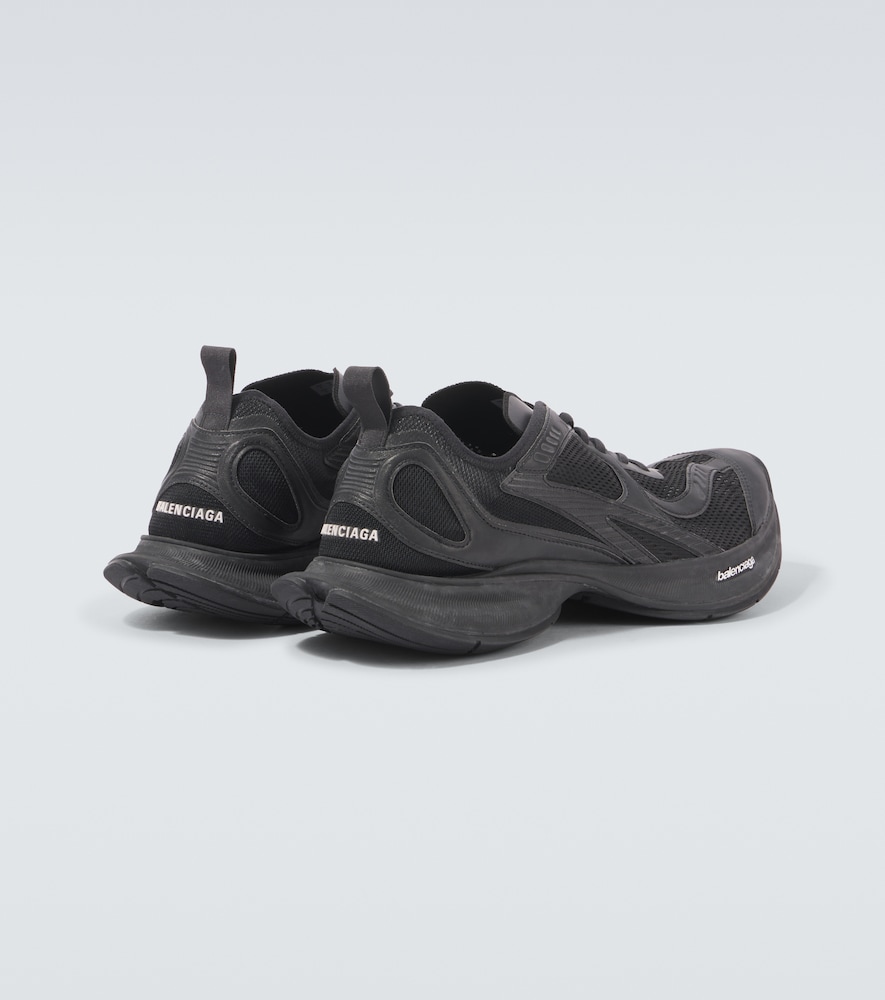 Circuit Sneakers