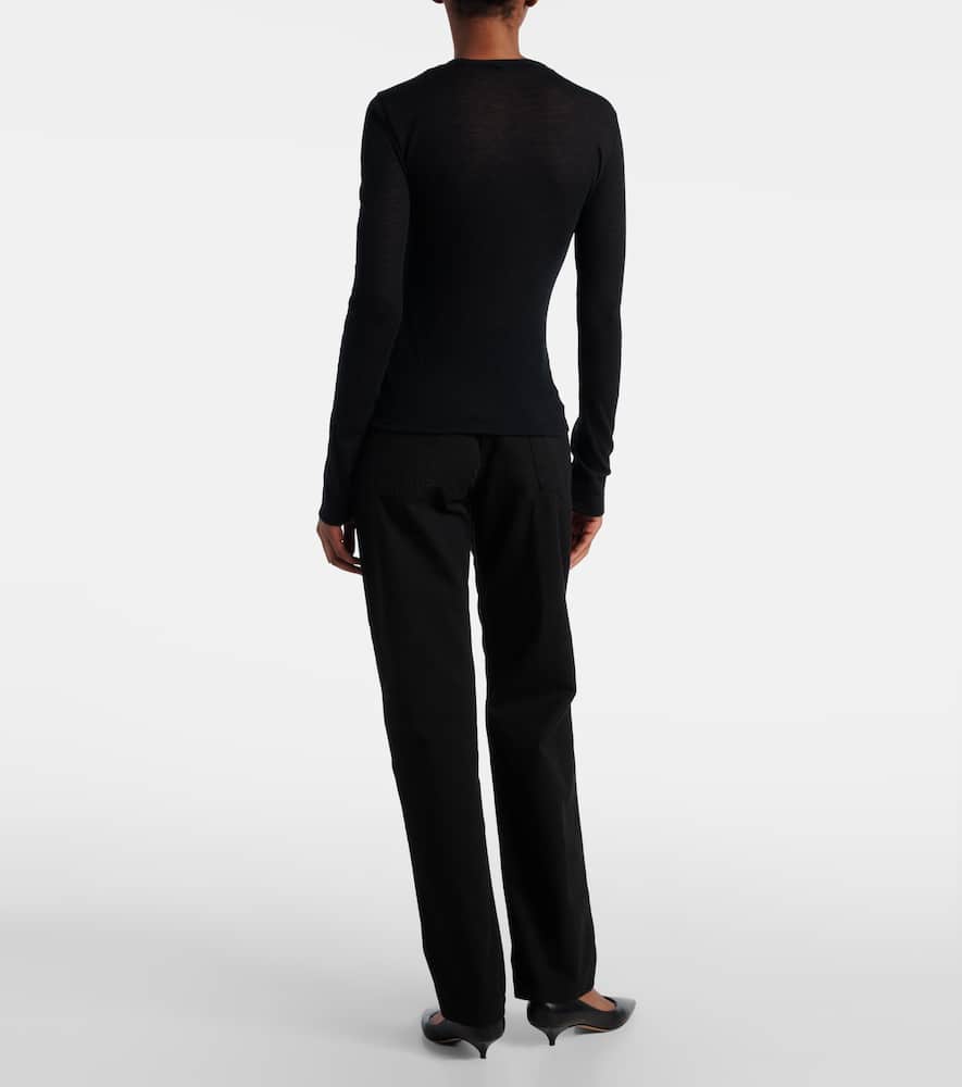 The Row Iverness Knitted Cashmere Top In Black
