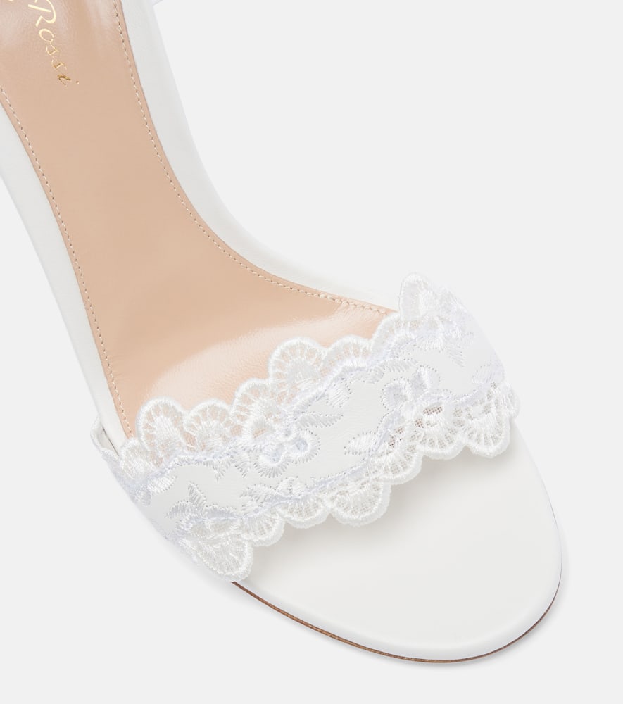 Gianvito Rossi Evie 105 Embroidered Leather Sandals In White