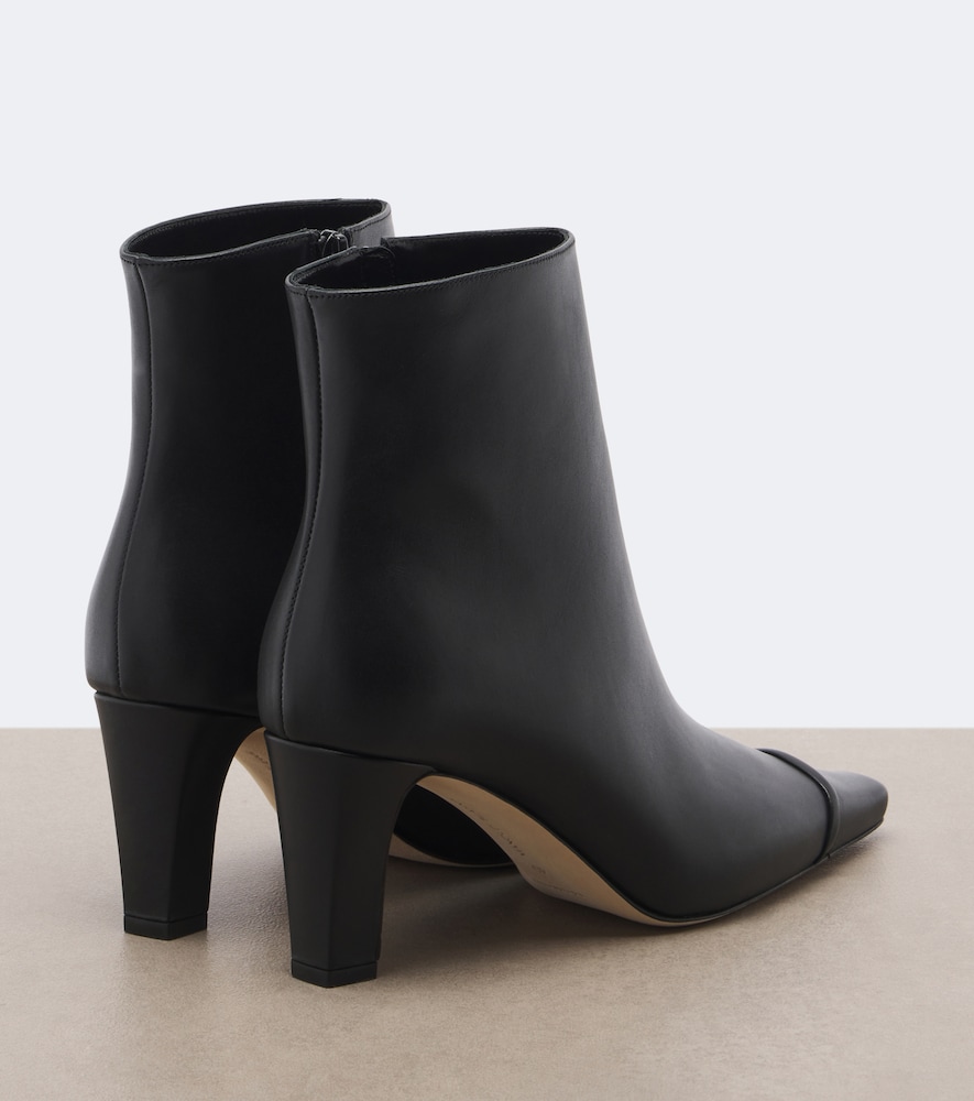 Vivecal Ankle Boots