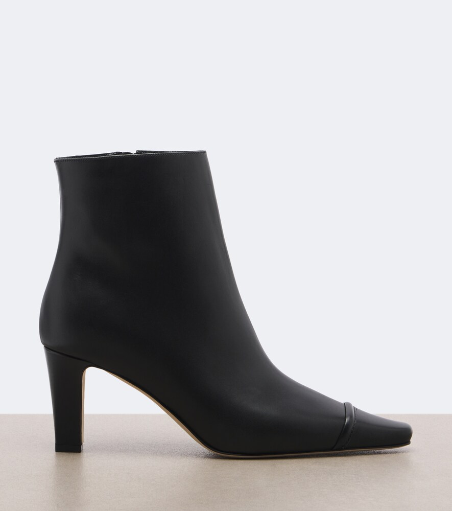 Vivecal Ankle Boots