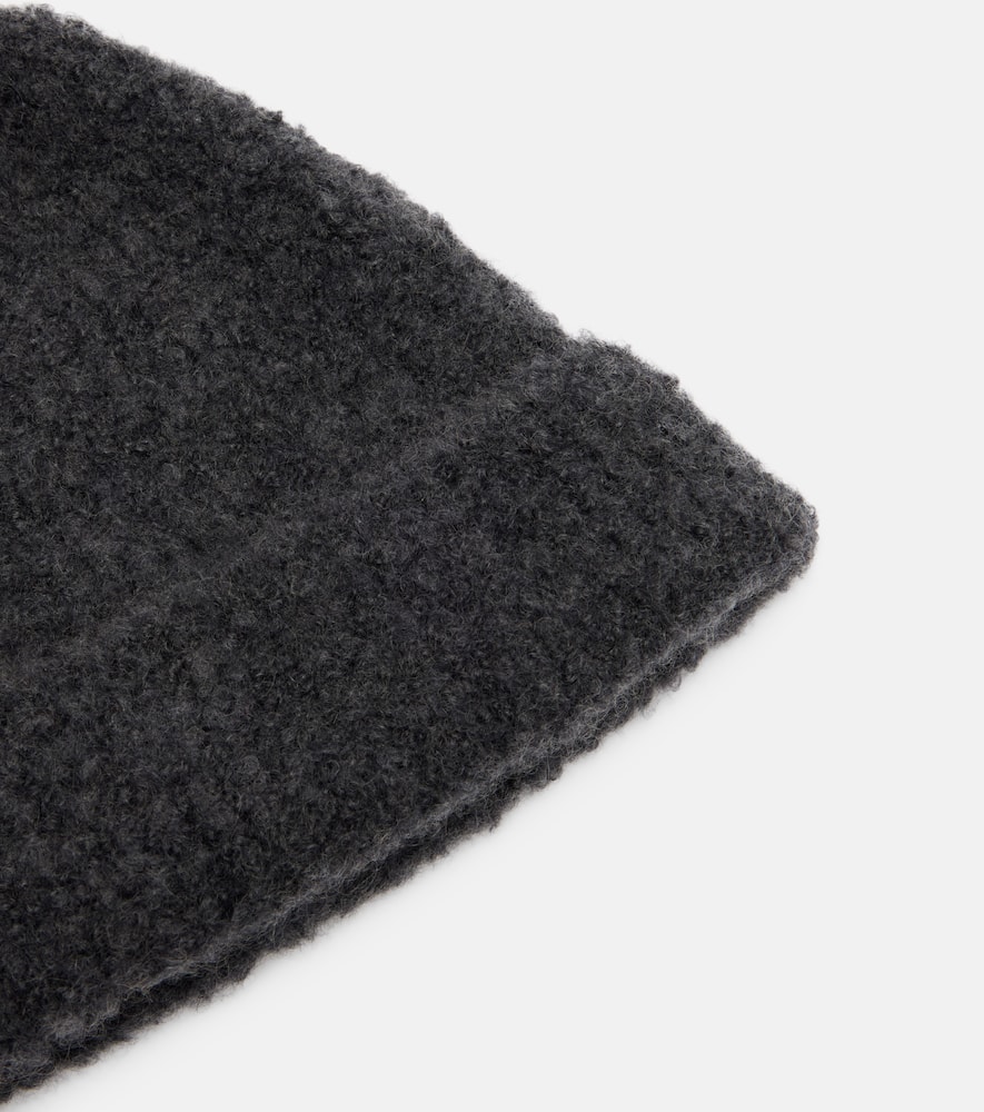 The Row Leomir Cashmere, Alpaca, And Silk Beanie In Black