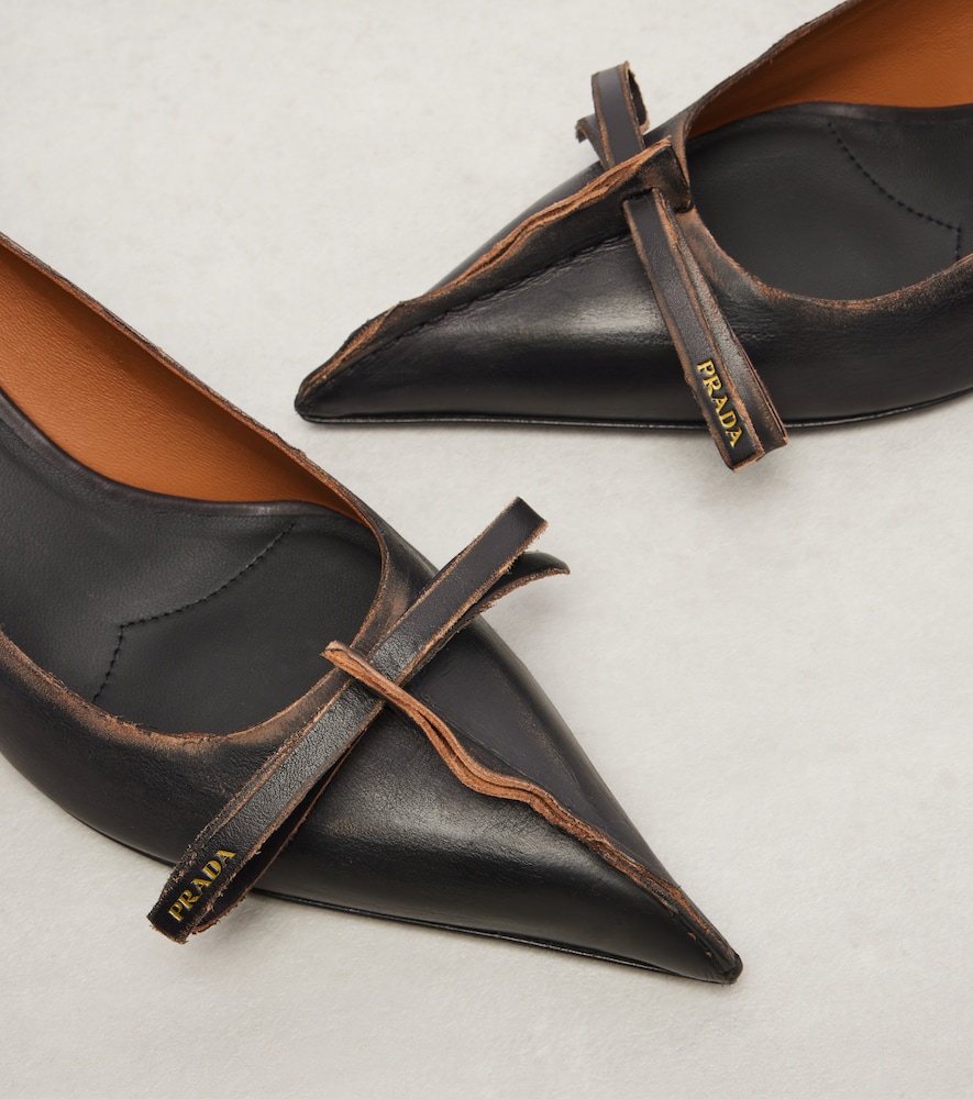  Prada Prada Leather Pumps 
