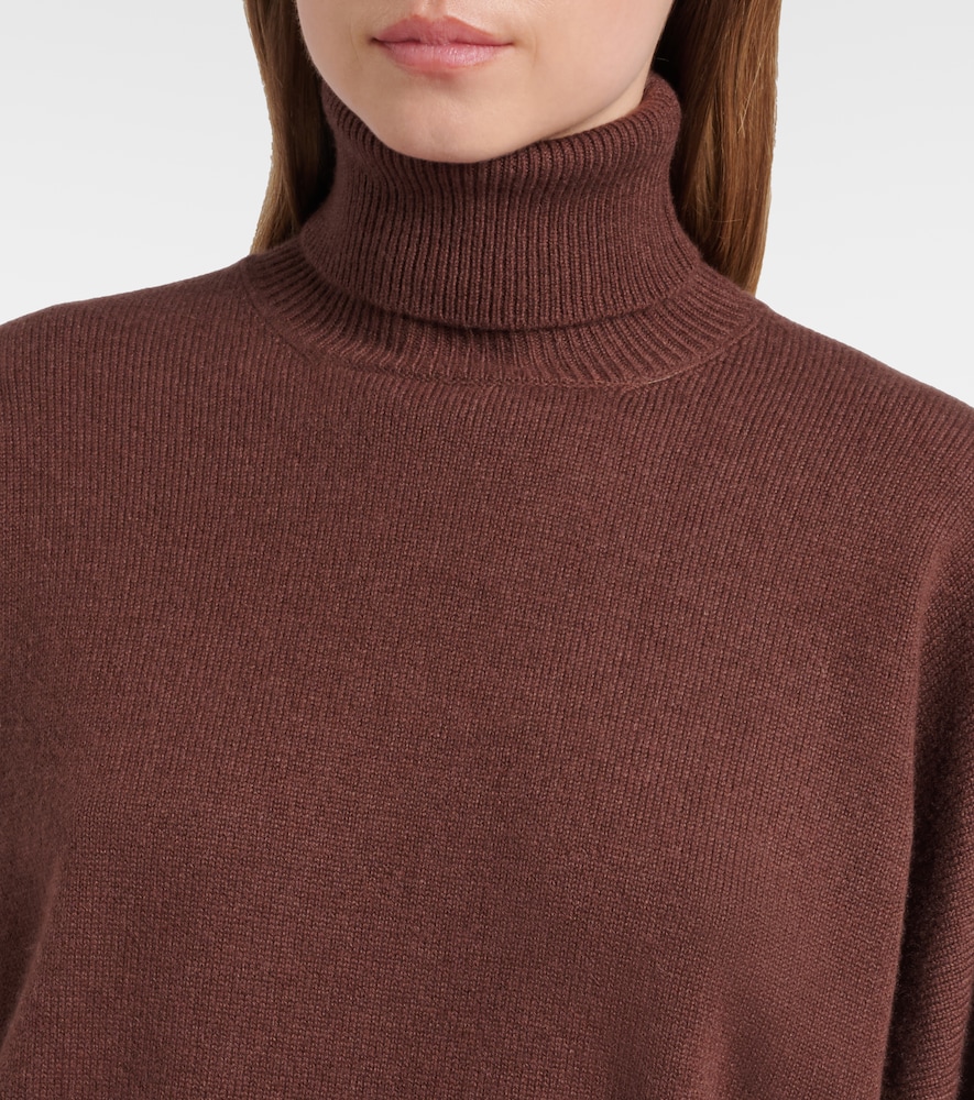 Monili Cashmere Turtleneck Sweater