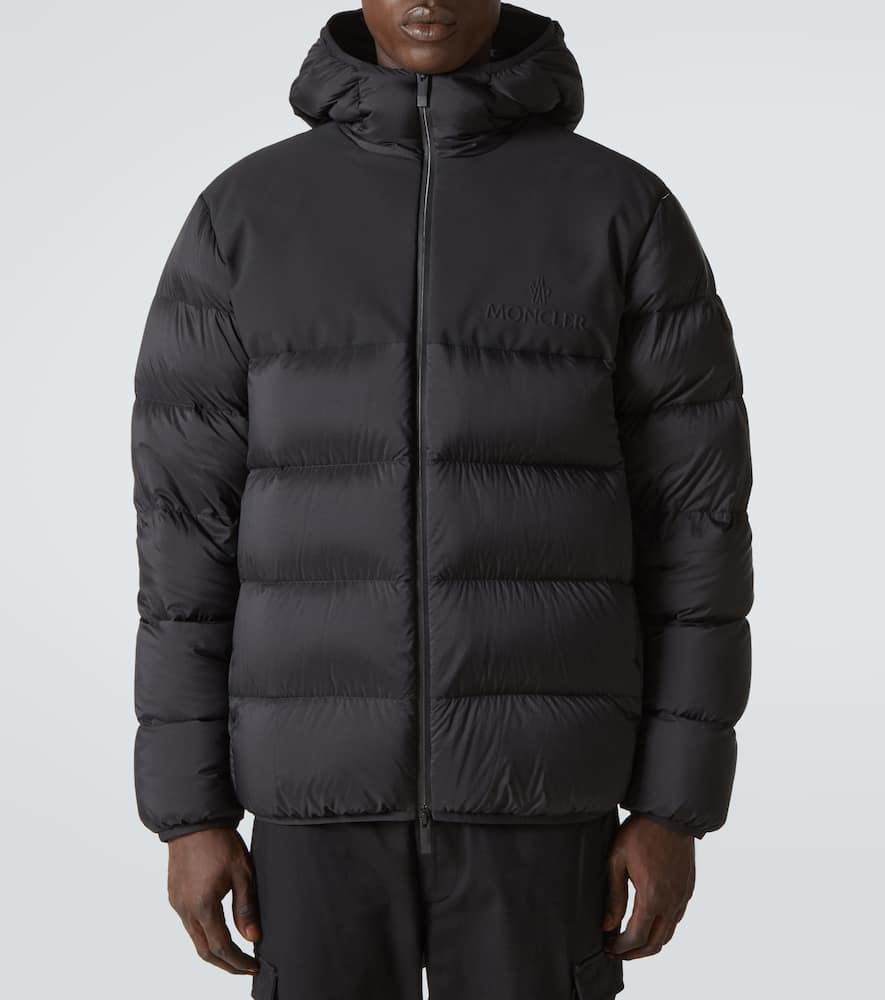 Moncler Veumont Technical Down Jacket In Black