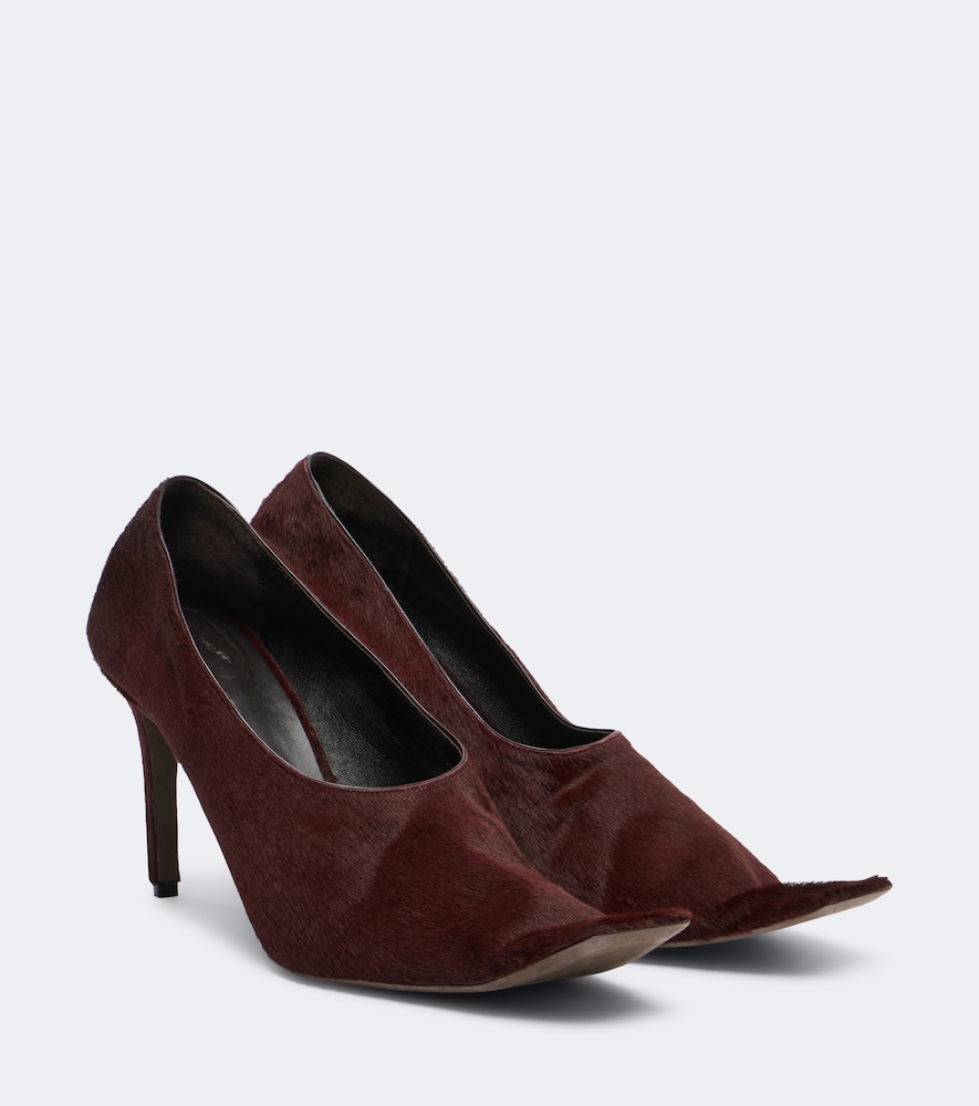 Khaite Marlene Calf Hair Pumps In Burgundy