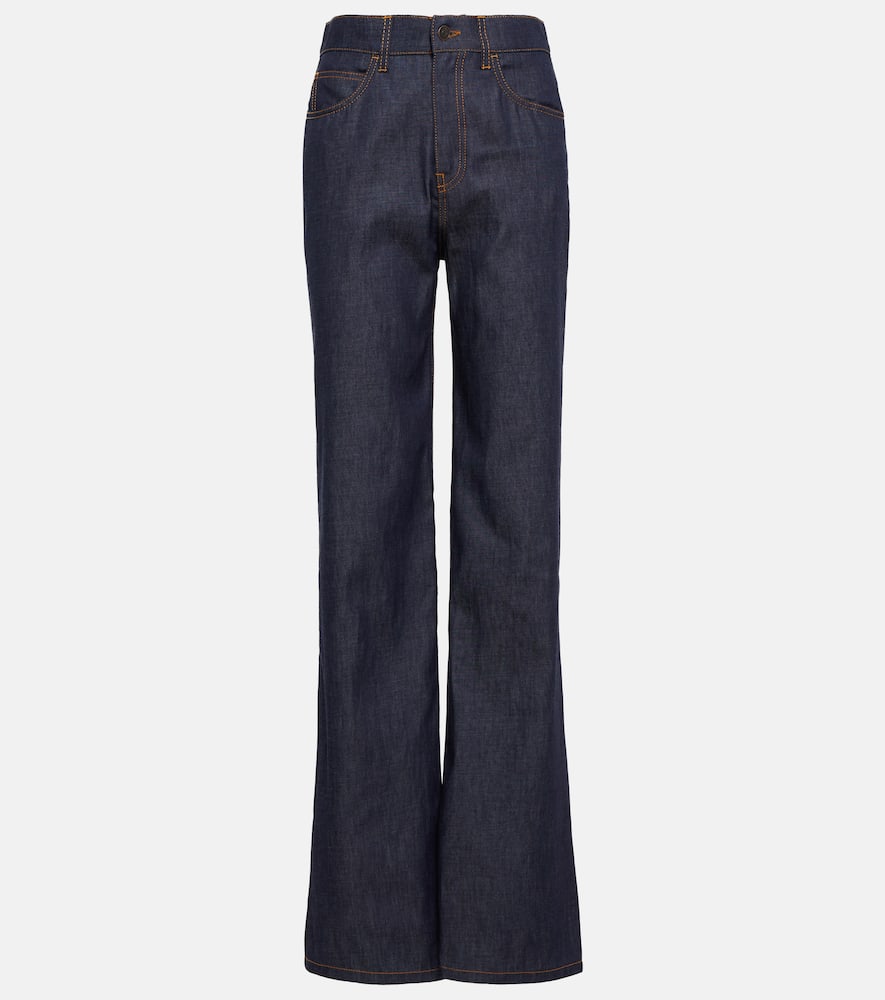 Montes high-rise wid...