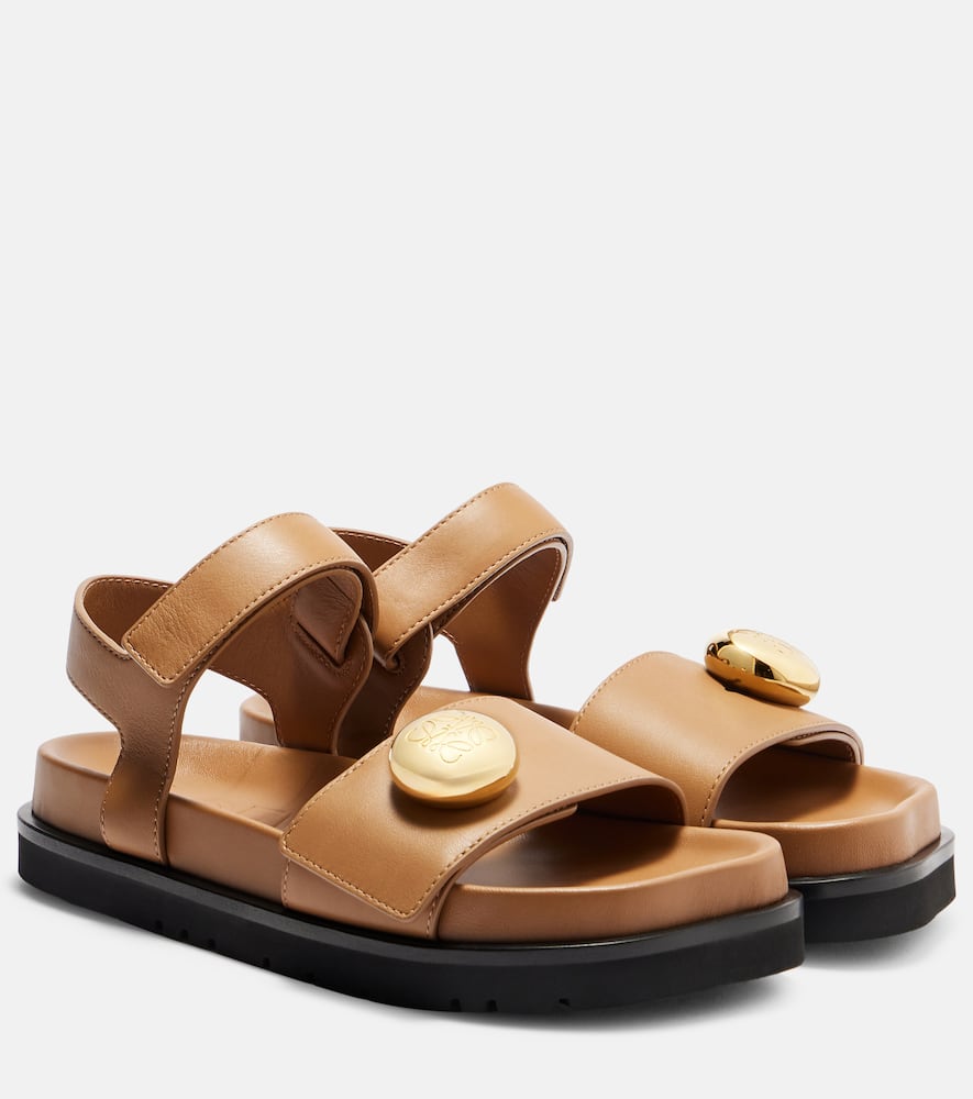 Pebble leather sandals