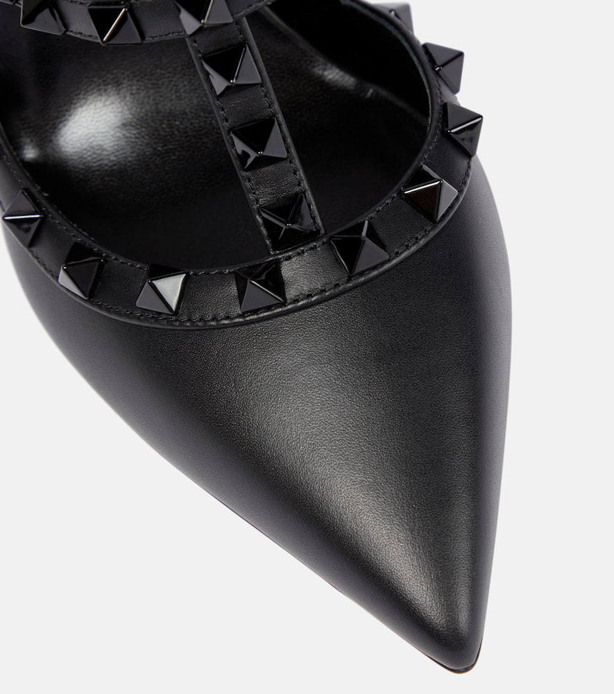 Valentino Garavani Studded Leather Decollete Pumps In Black