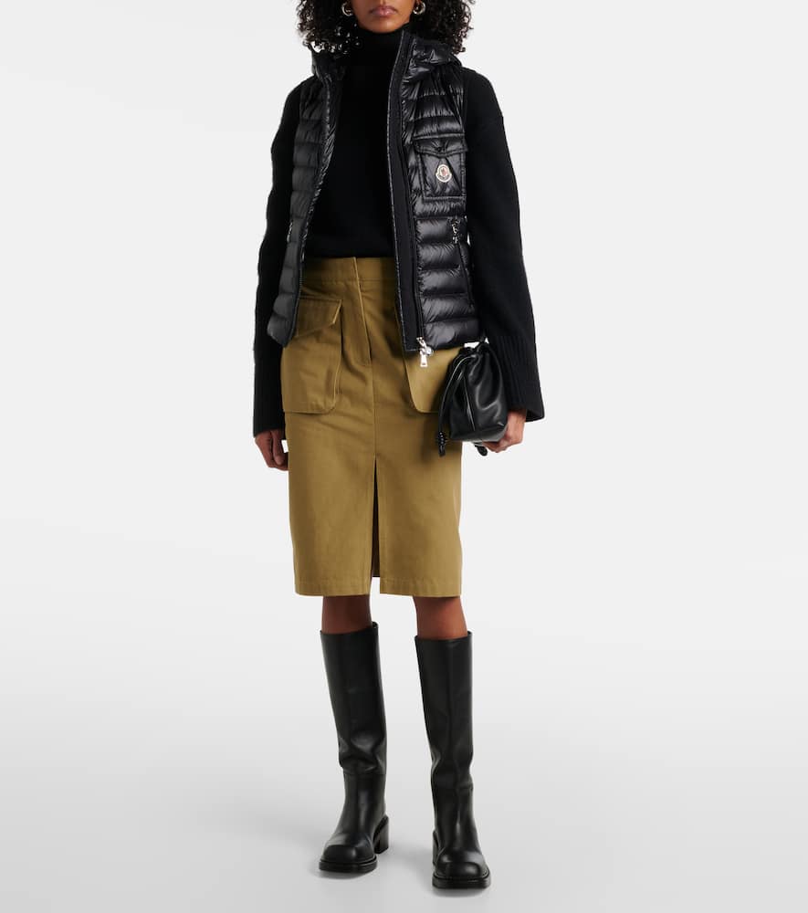 Moncler Glygos Puffer Vest W/ Hooded Collar In 0