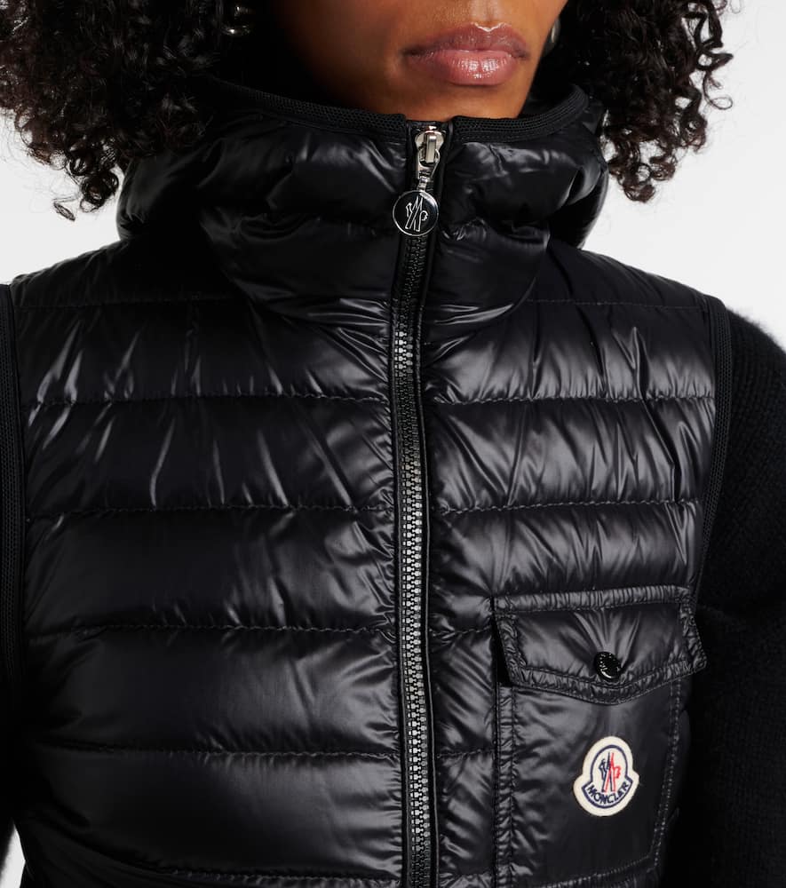 Moncler Glygos Puffer Vest W/ Hooded Collar In 0