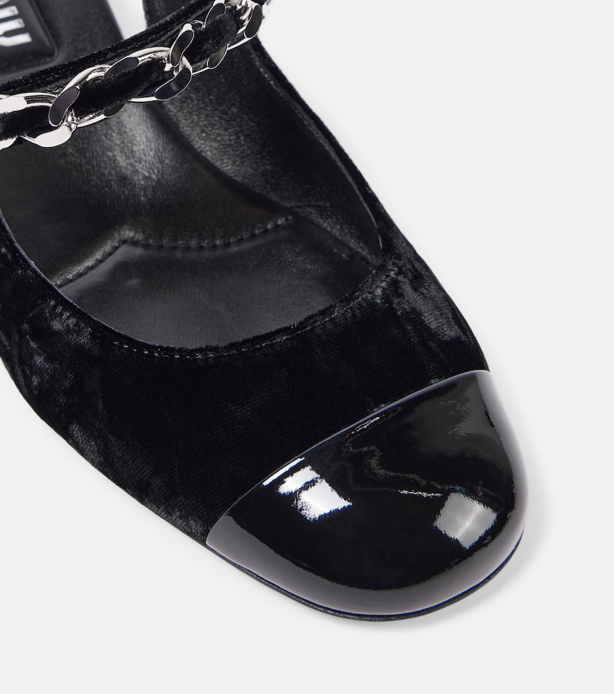 Miu Miu Black Canvas And Leather Pumps In Black