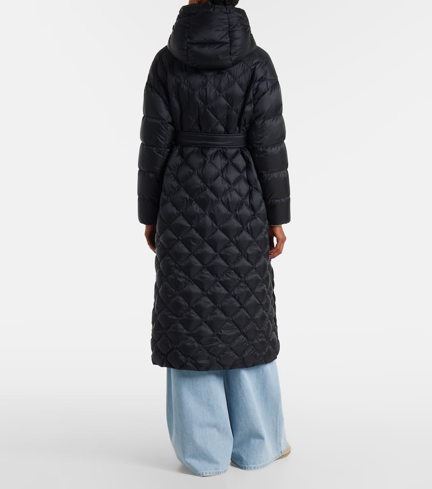 Max Mara The Cube Trepar Hooded Quilted Coat In Black