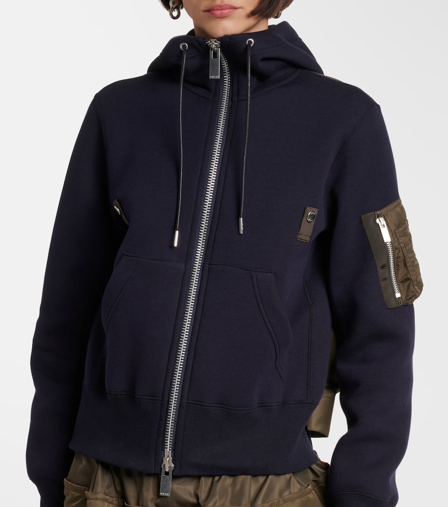 Sacai Paneled Hoodie In Blue