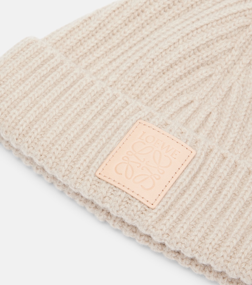  Loewe Loewe Anagram Ribbed-knit Cashmere Beanie 