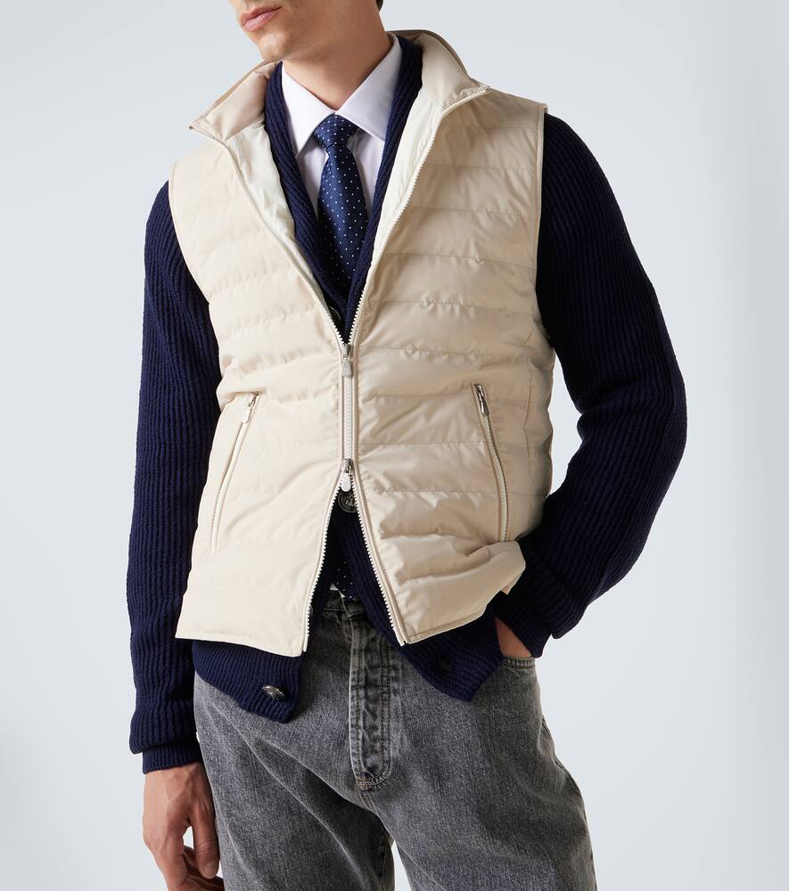 Brunello Cucinelli Lightweight Padded Vest In Neutral
