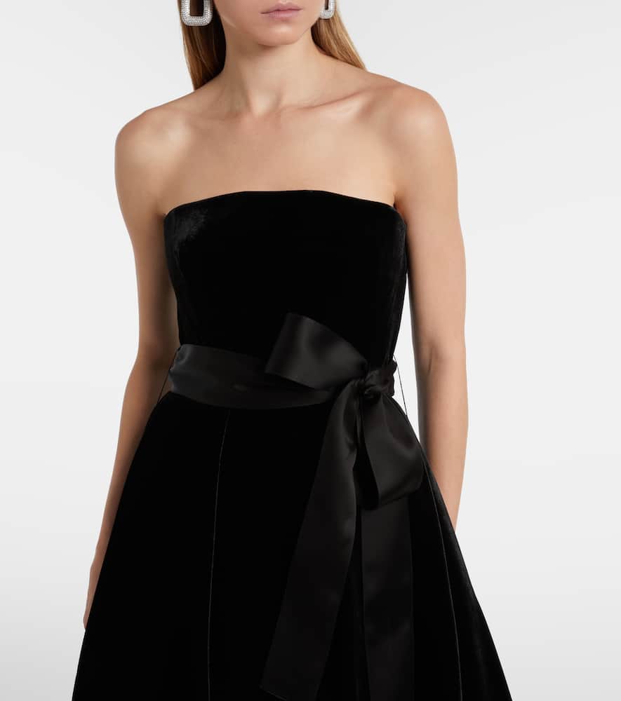 Elie Saab Belted Velvet Gown In Black