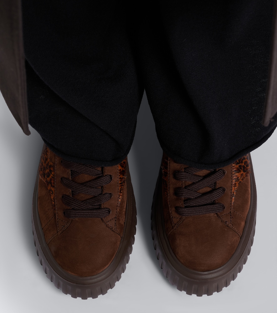 H645 Fur-Trimmed Leather Platform Sneakers