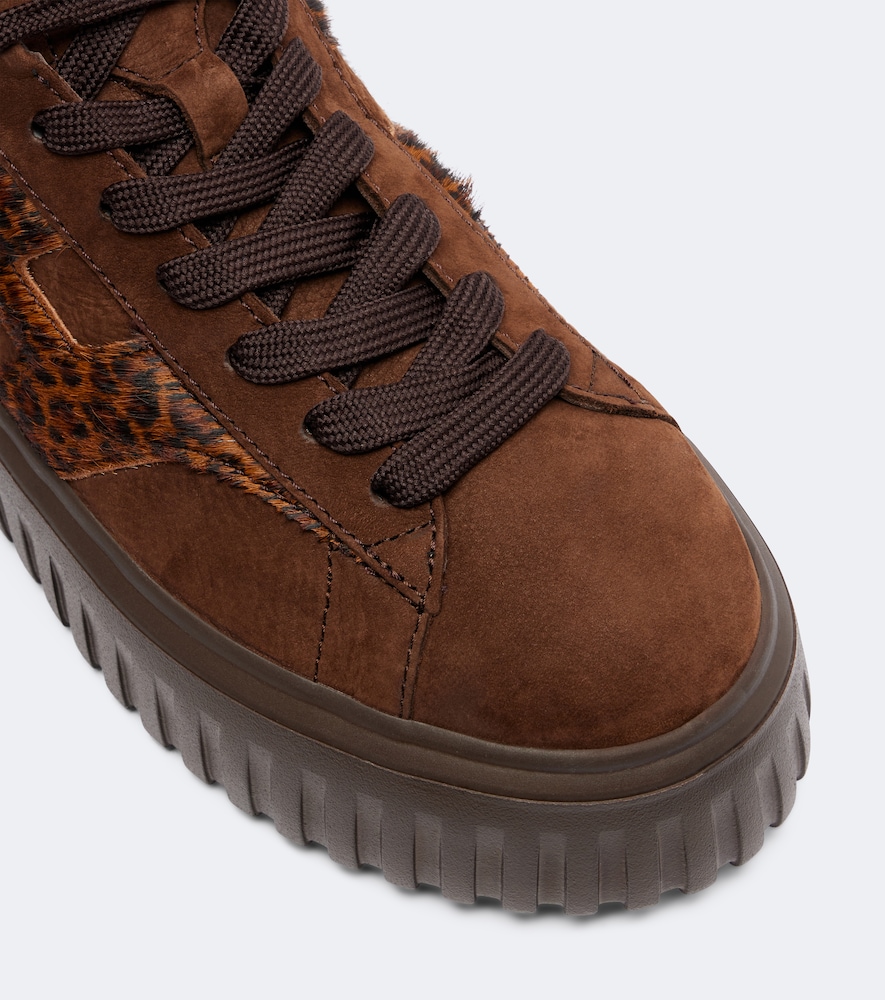 H645 Fur-Trimmed Leather Platform Sneakers