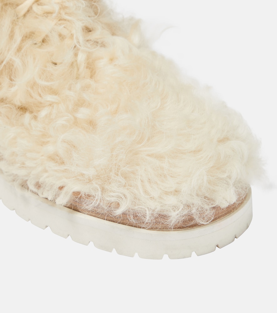  Magda Butrym Magda Butrym Schnürstiefel Aus Shearling 