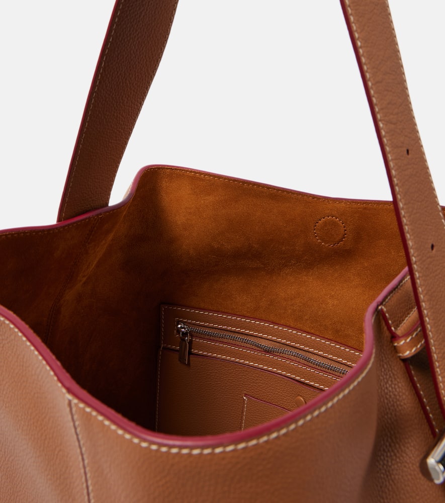 Alexander Mcqueen Adjustable Strap Leather Shoulder Bag In Brown