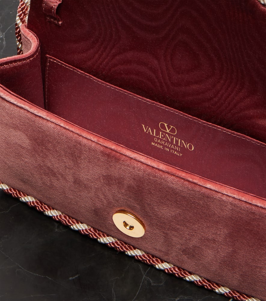 Valentino Locò Vlogo Mini Velvet Clutch In Pink
