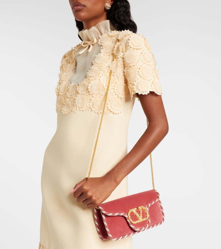 Valentino Locò Vlogo Mini Velvet Clutch In Pink