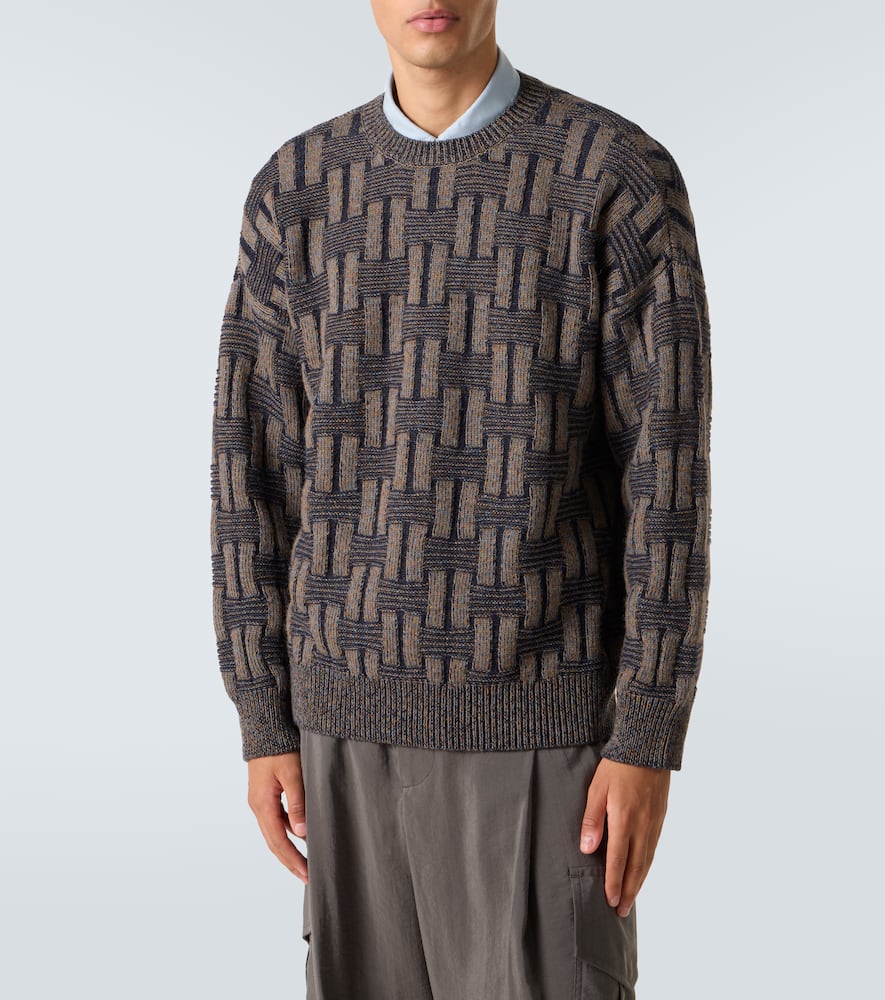 Giorgio Armani Geometric-pattern Crew-neck Sweater In Gray