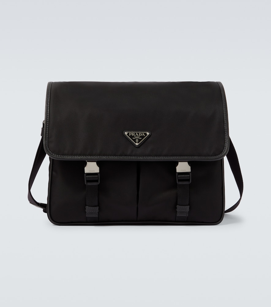 Prada Sac bandoulire en Re-Nylon et cuir 2250 €