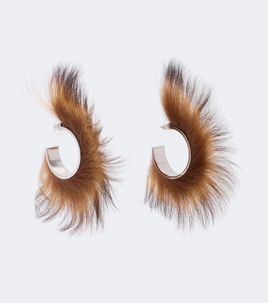 Ohrringe aus Shearling