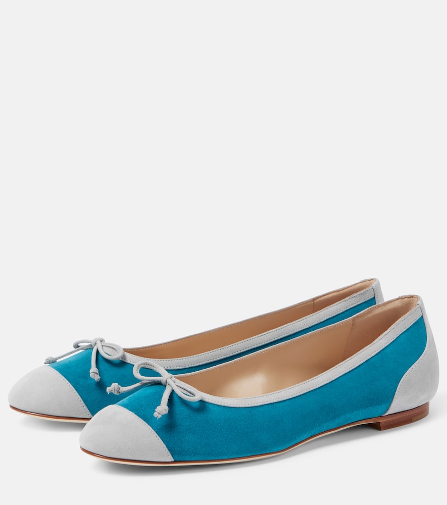 Manolo Blahnik Capbal Suede Ballet Flats In Blue