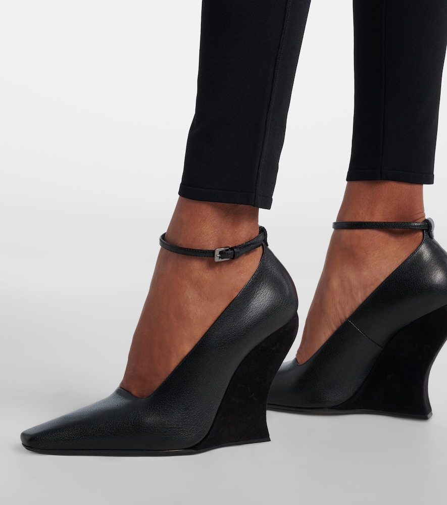 Alaïa 110 leather wedges