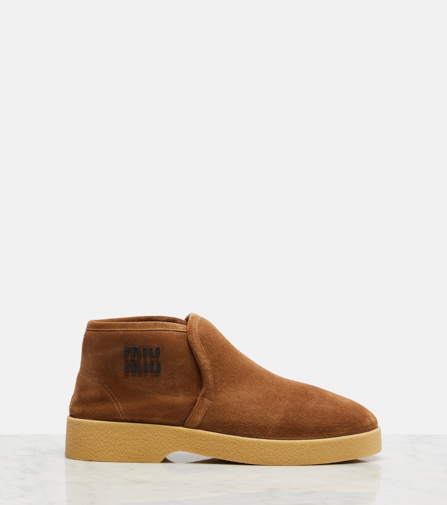  Miu Miu Miu Miu Shearling-lined Suede Boots 